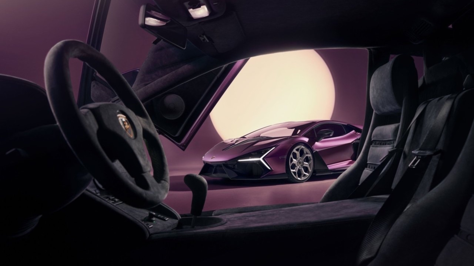 Più cattiva, più rumorosa, più anni ’90: la Revuelto secondo Novitec