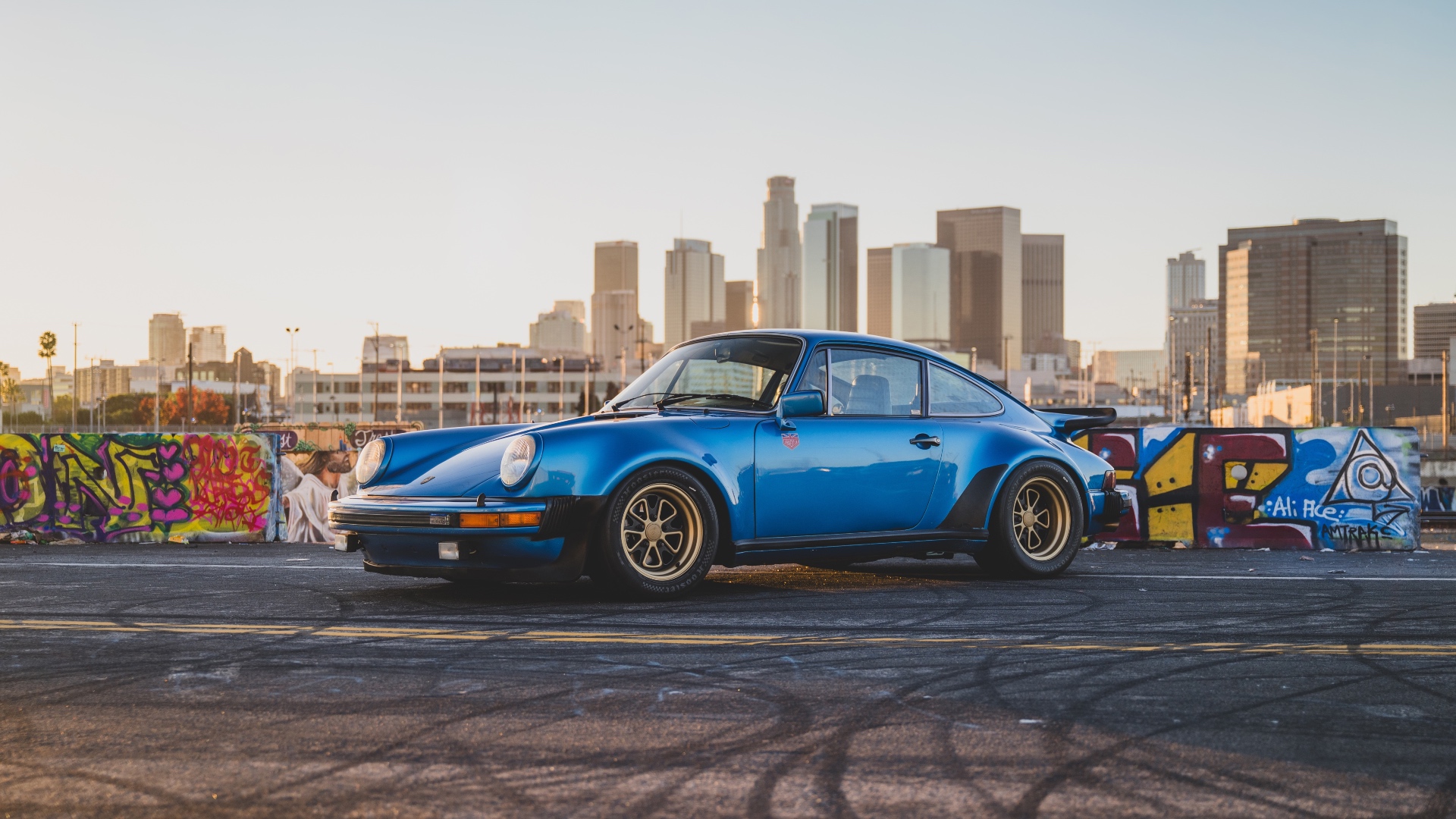 1976-Porsche-911-Turbo_1417658 1976-Porsche-911-Turbo_1417658