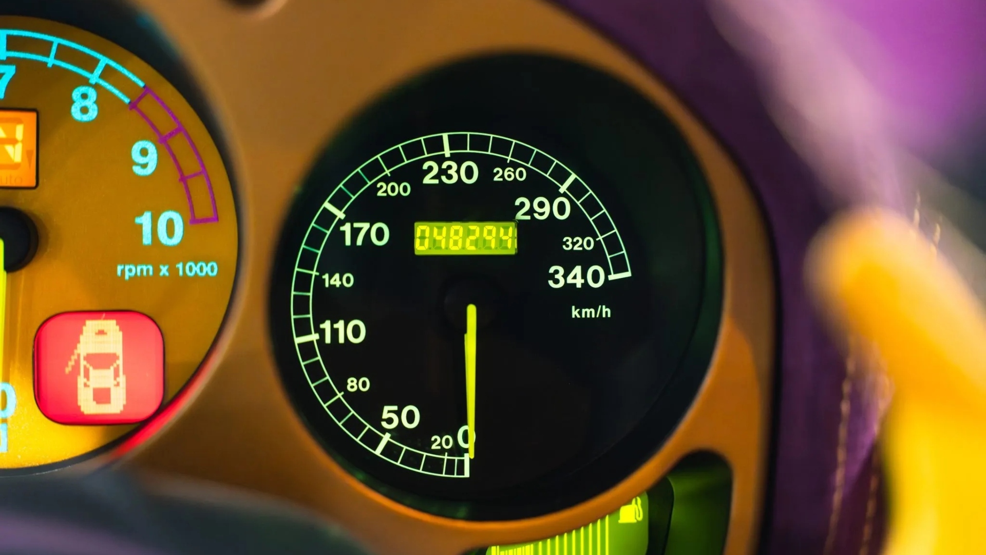 Un matto ha messo due turbo a questa Ferrari 360 Modena
