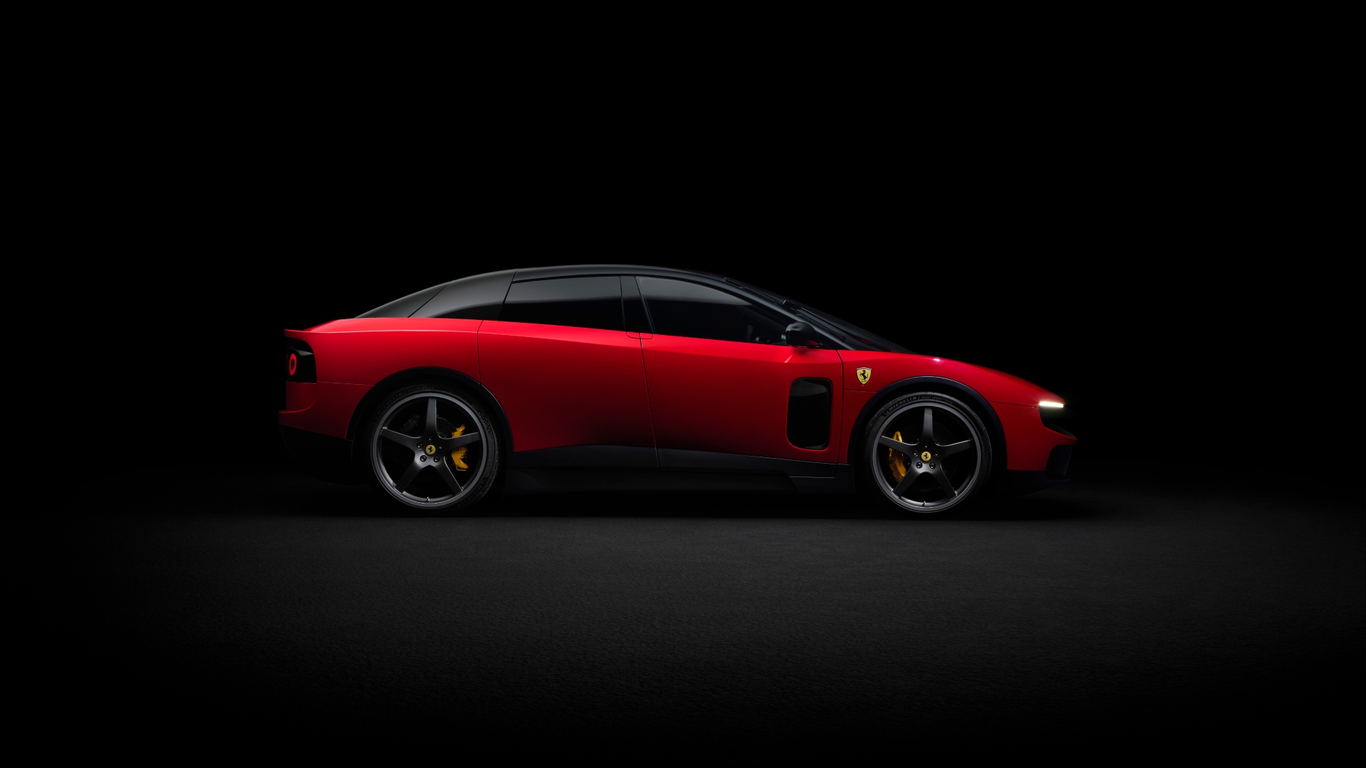 Ferrari-Luce-2026-5