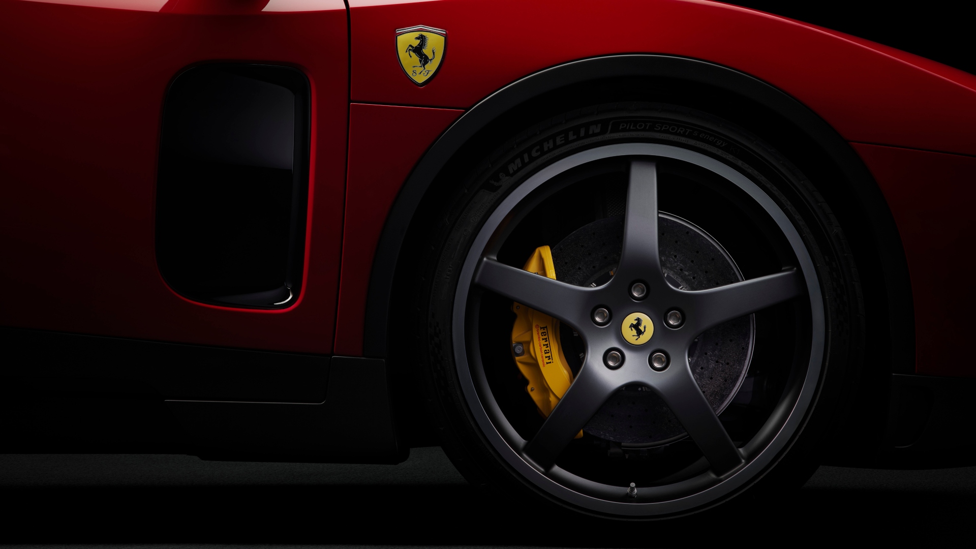 Ferrari-Luce-2026-7