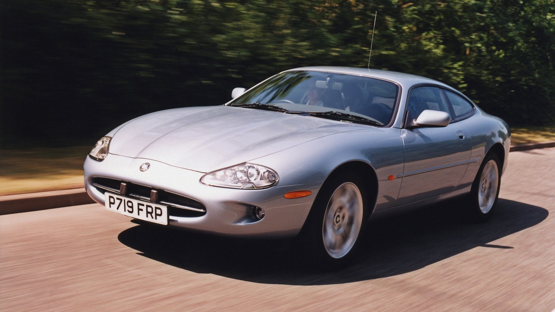 Jaguar XK8