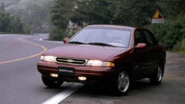 Kia Sephia