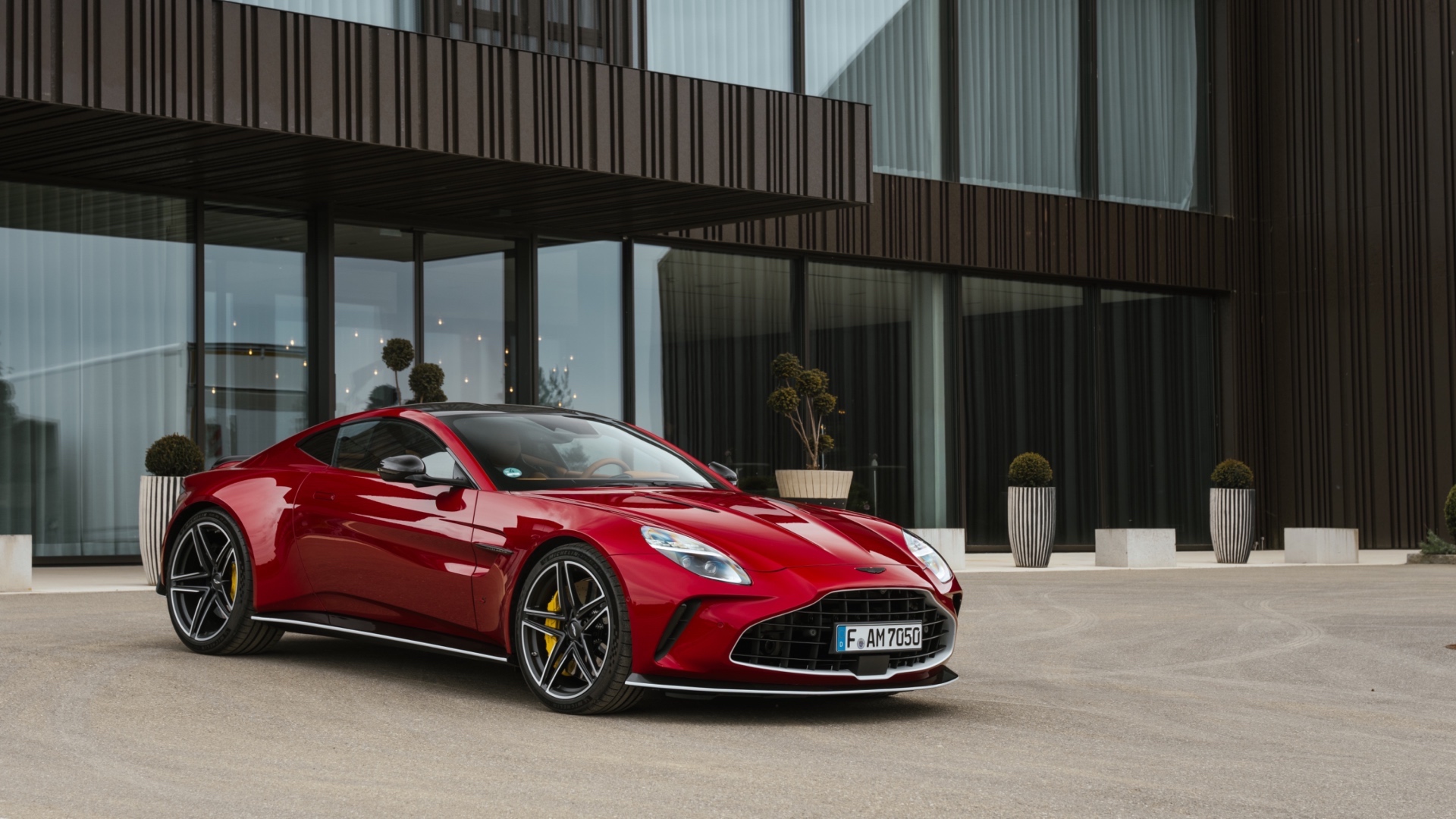 aston-martin-vantage-s-2026-test-prova-su-strada-10