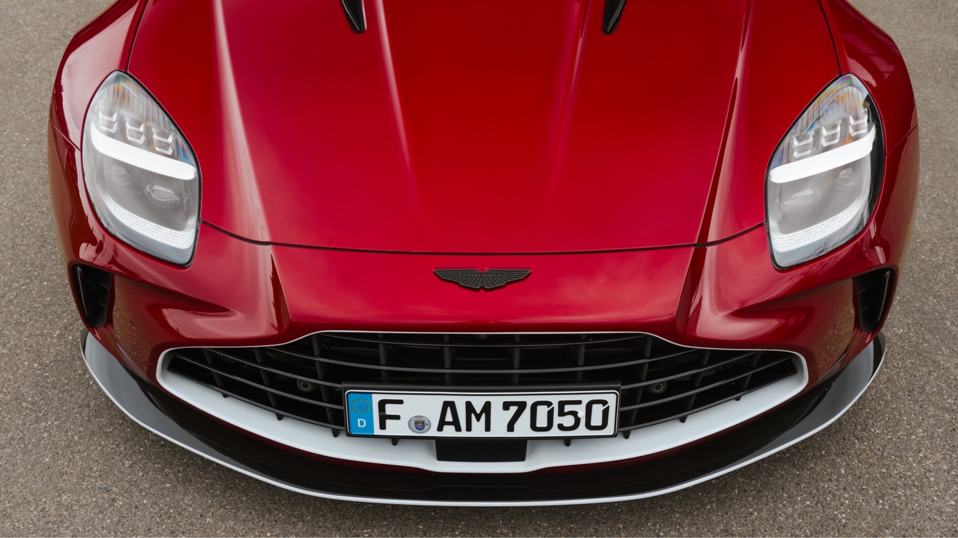 aston-martin-vantage-s-2026-test-prova-su-strada-11