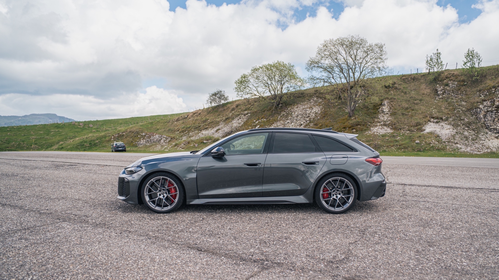 audi-rs-5-avant-performance-2026-prova-test-drive-24