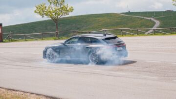 audi-rs-5-avant-performance-2026-prova-test-drive-37
