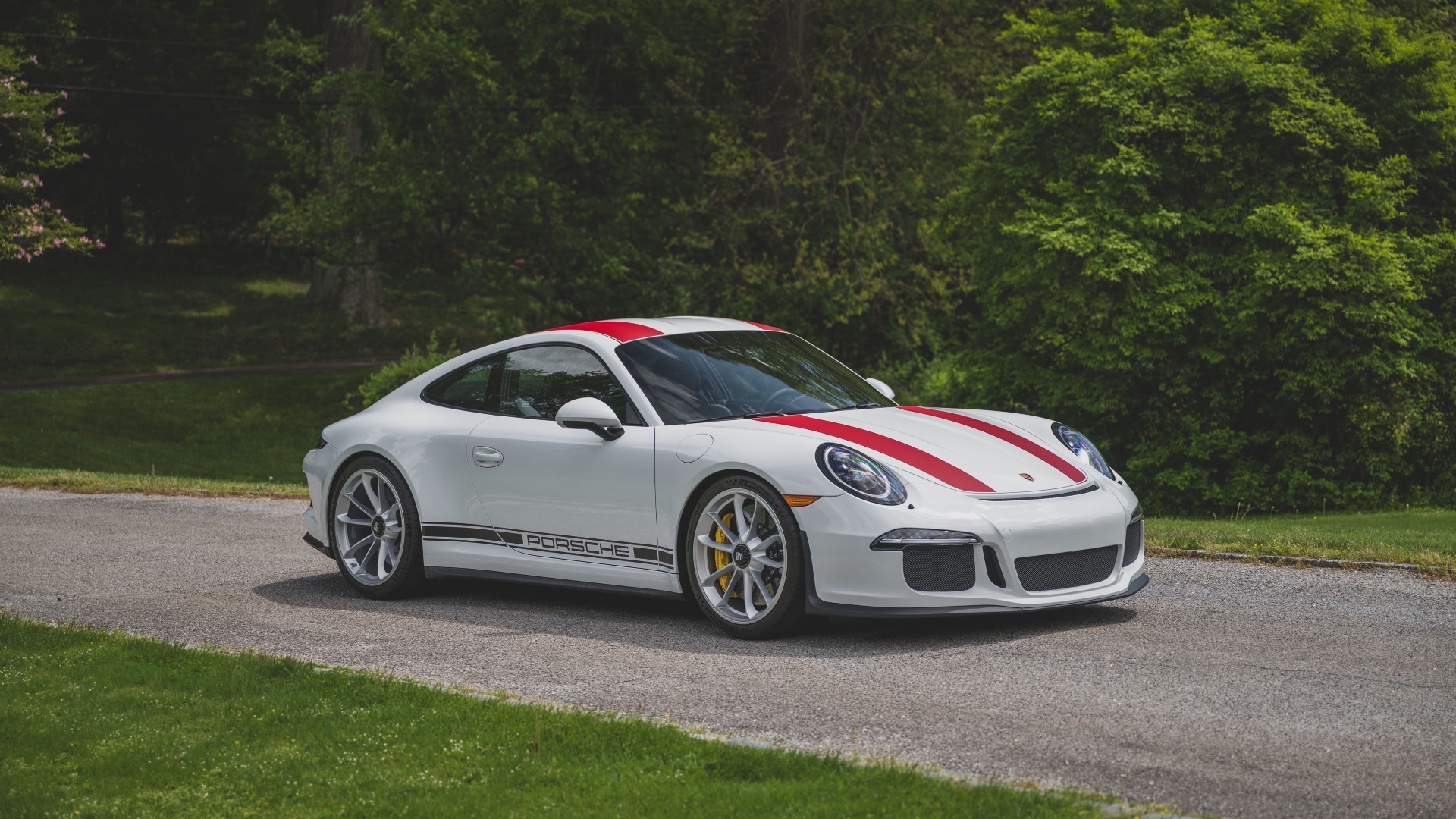 2016-Porsche-911-R_1448535 2016-Porsche-911-R_1448535