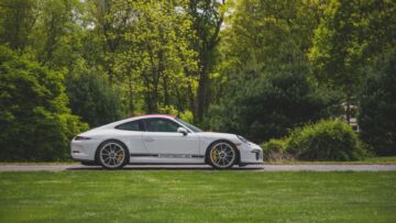 2016-Porsche-911-R_1448541 2016-Porsche-911-R_1448541
