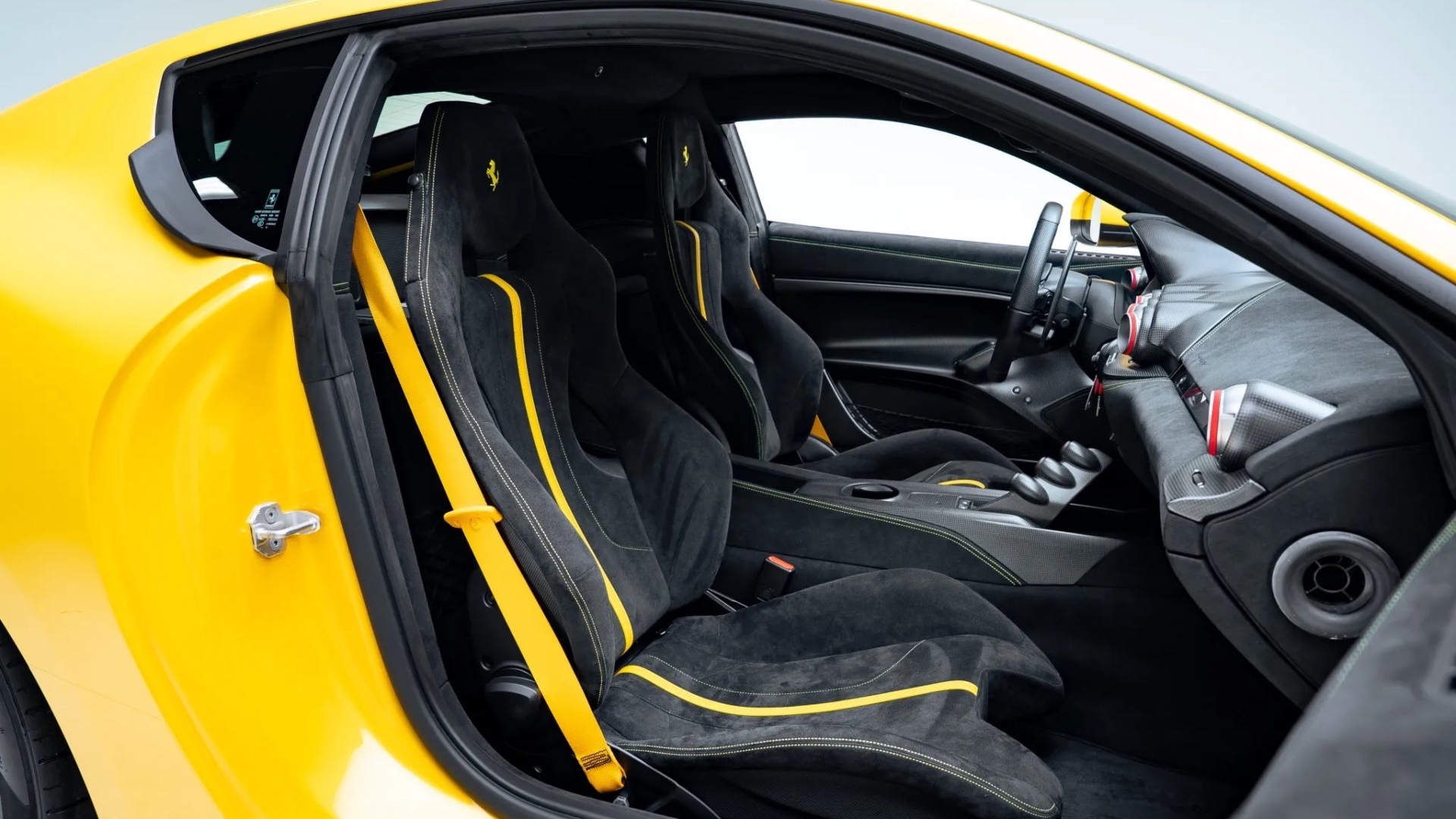 2017_ferrari_f12tdf_DSC07323-83684-scaled 2017_ferrari_f12tdf_DSC07323-83684-scaled