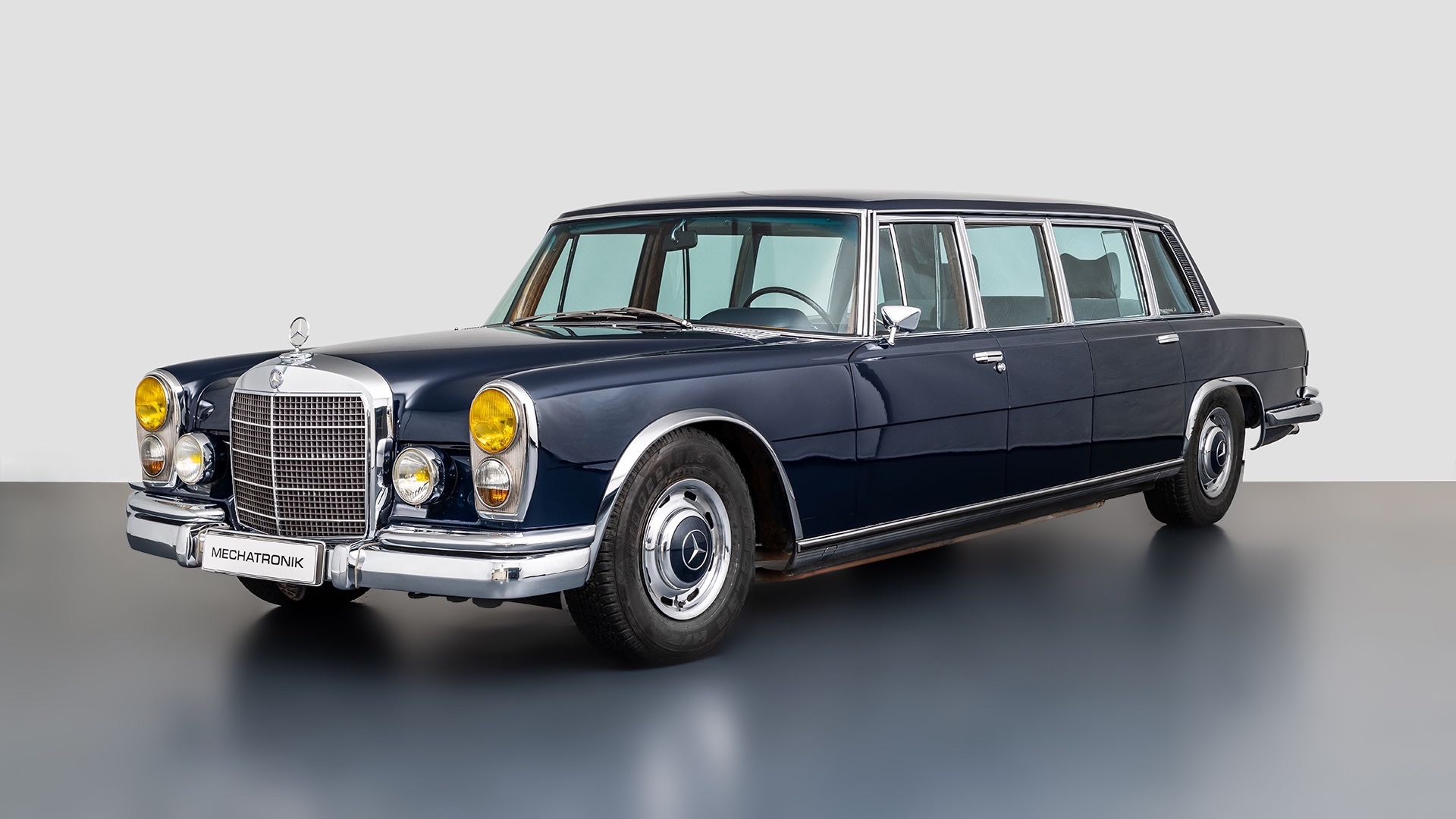 MB_W100_Pullman_Blau_1260-8 MB_W100_Pullman_Blau_1260-8
