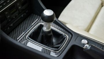 audi-rs-4-avant-b7-collecting-cars-2