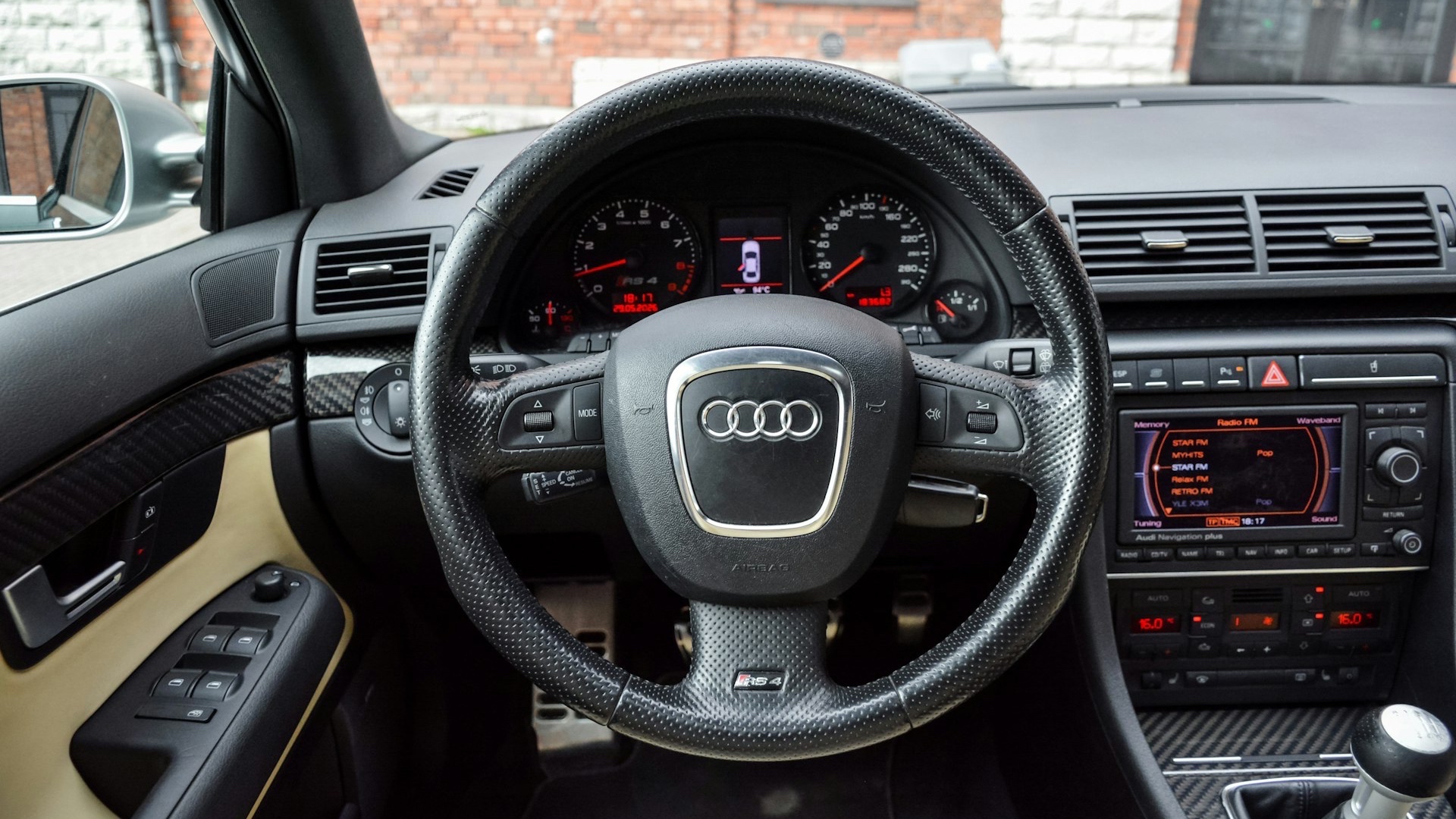 audi-rs-4-avant-b7-collecting-cars-3