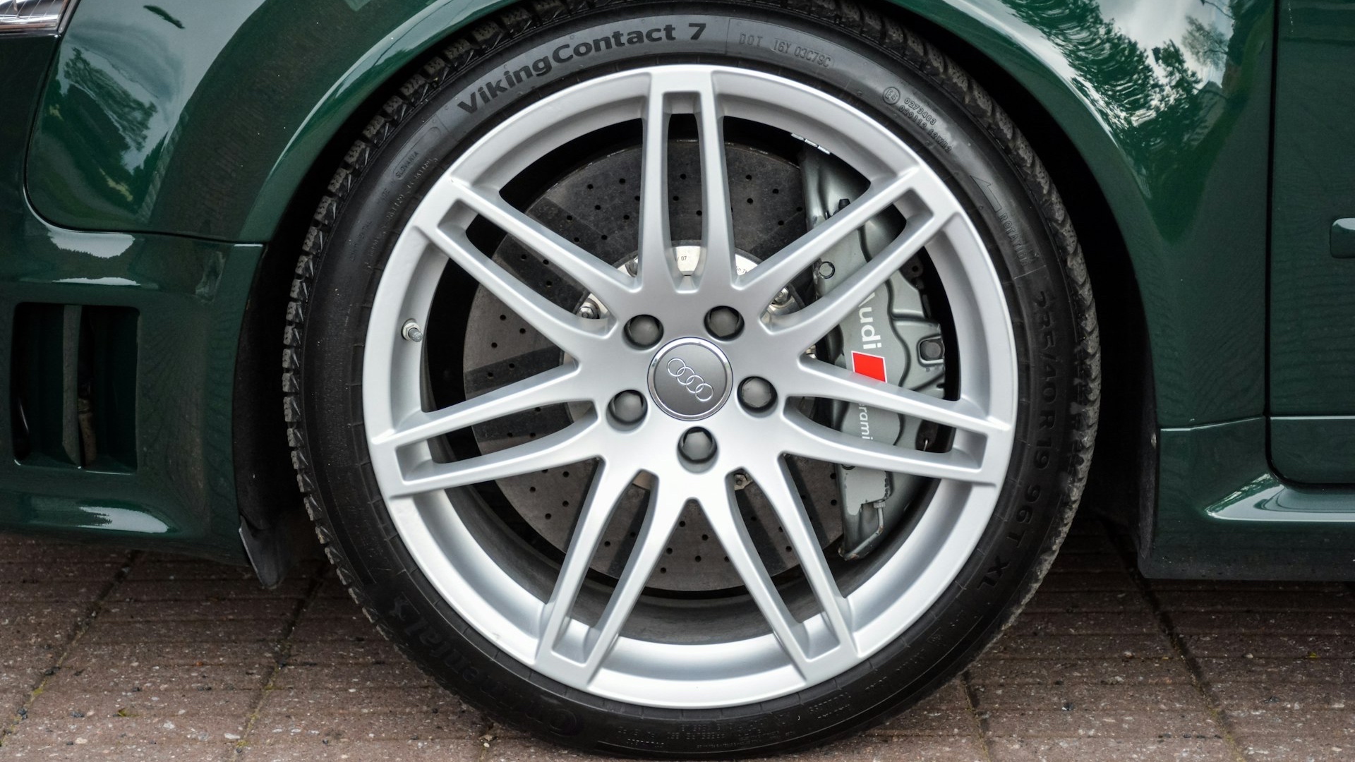 audi-rs-4-avant-b7-collecting-cars-4