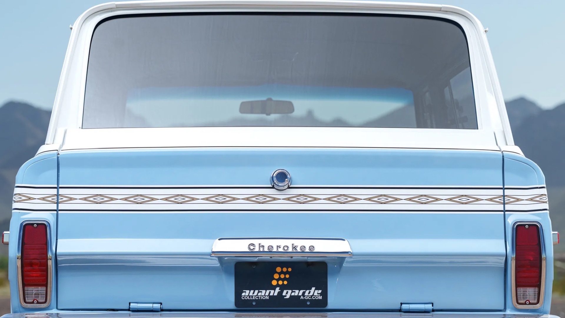 jeep-cherokee-v10-restomod-bring-a-trailer-vigilante-4x4-8 jeep-cherokee-v10-restomod-bring-a-trailer-vigilante-4x4-8