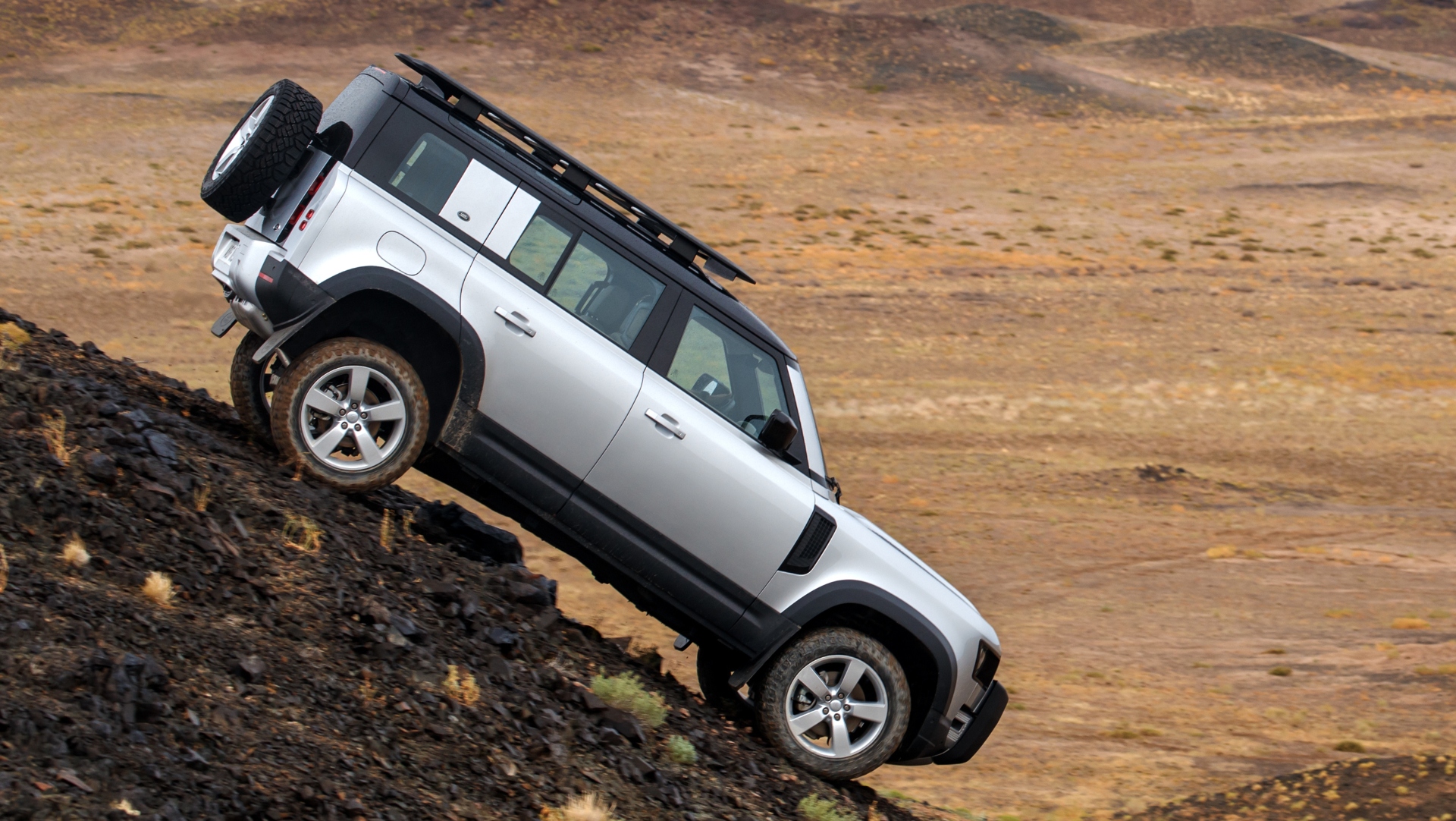 Land-Rover-Defender-2019-11