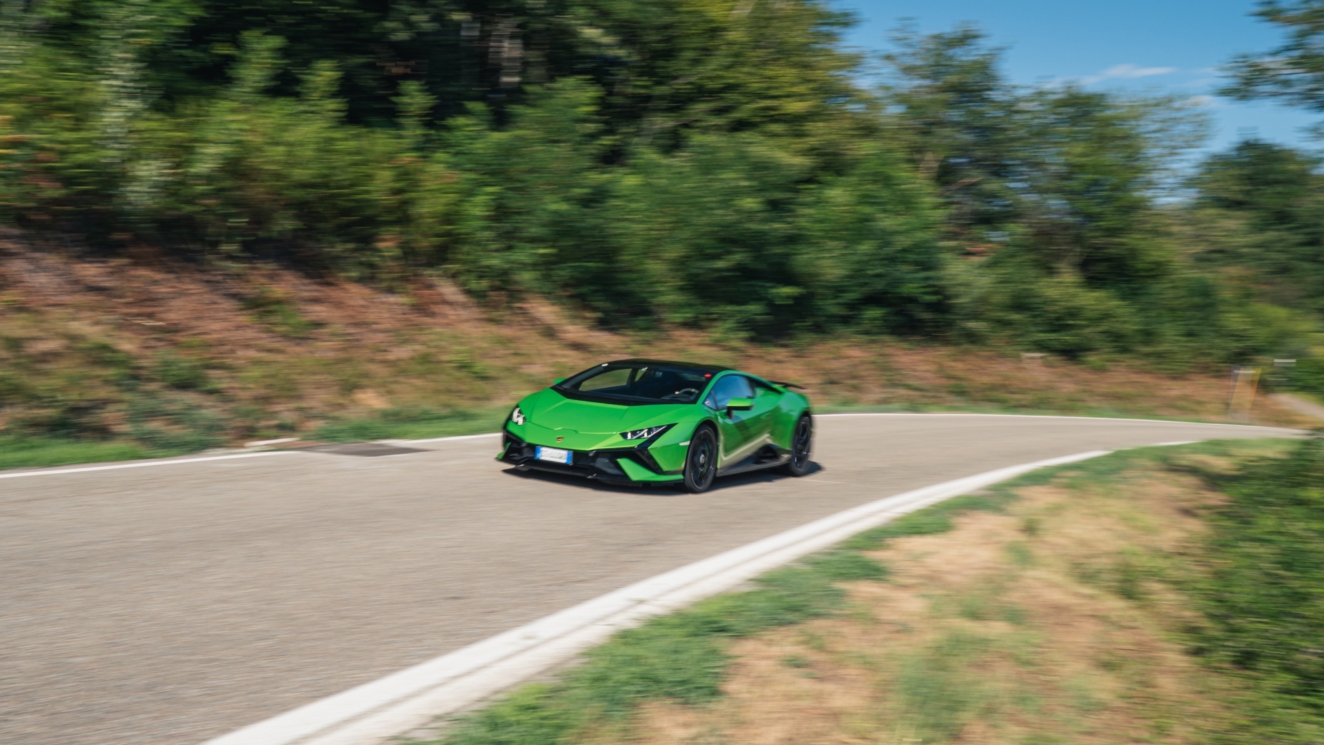 lamborghini-temerario-vs-huracan-tecnica-test-drive-13 lamborghini-temerario-vs-huracan-tecnica-test-drive-13