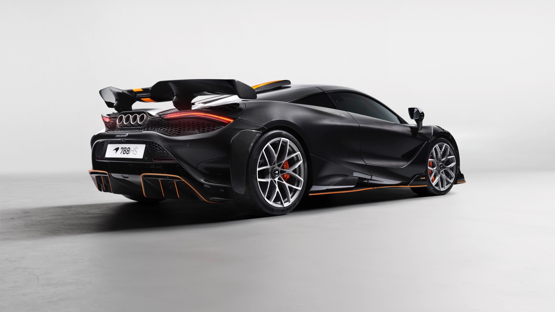 mclaren-788hs-13