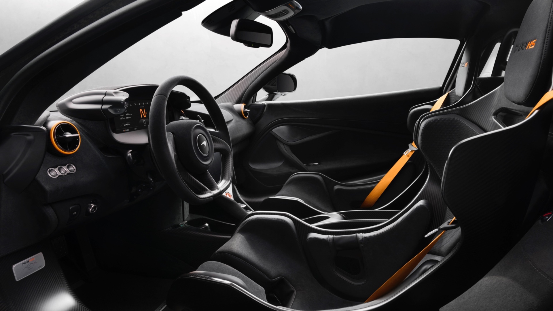 mclaren-788hs-5