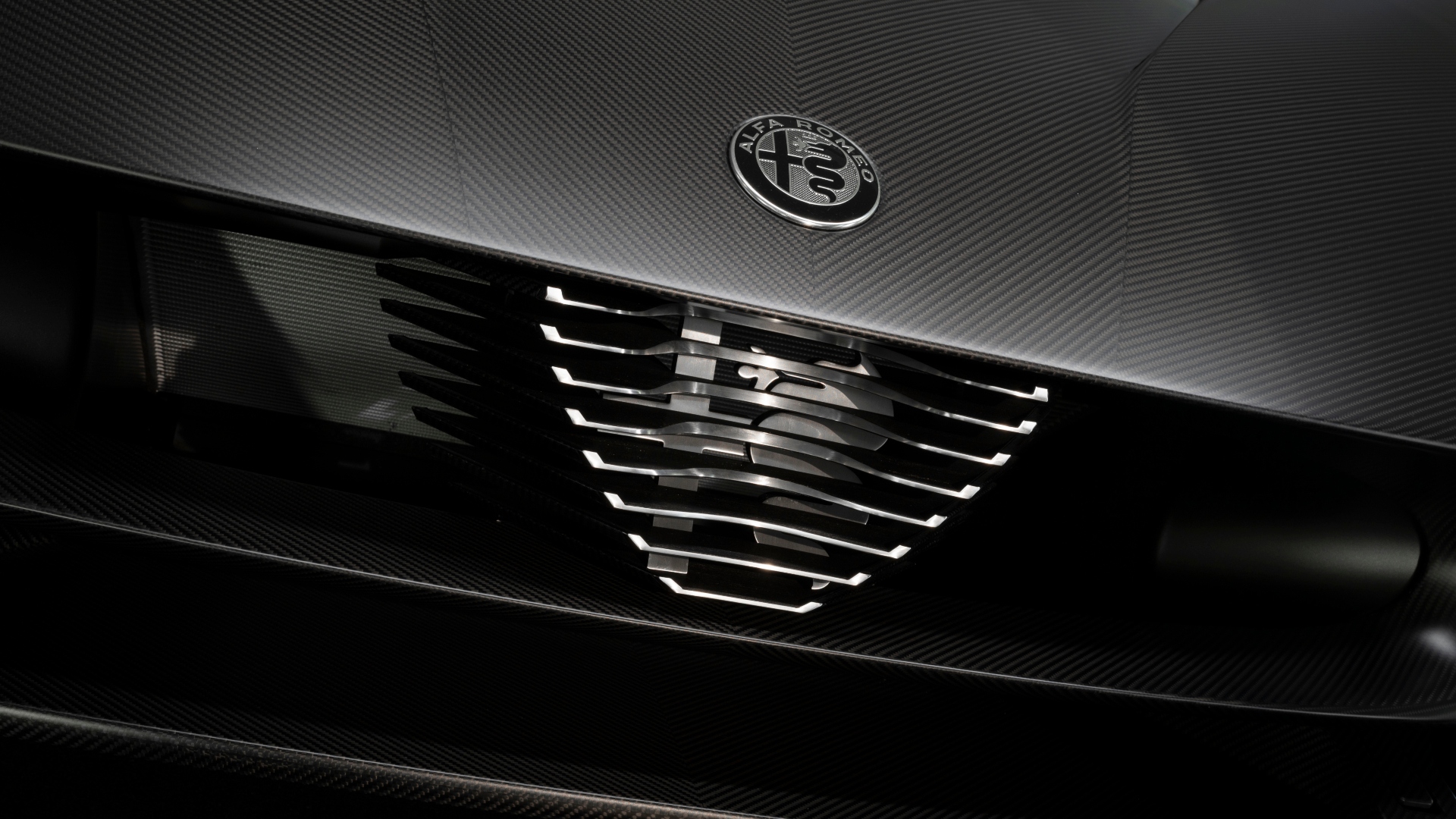 Alfa-Romeo-33-Stradale-Perla-Nera-2026-6