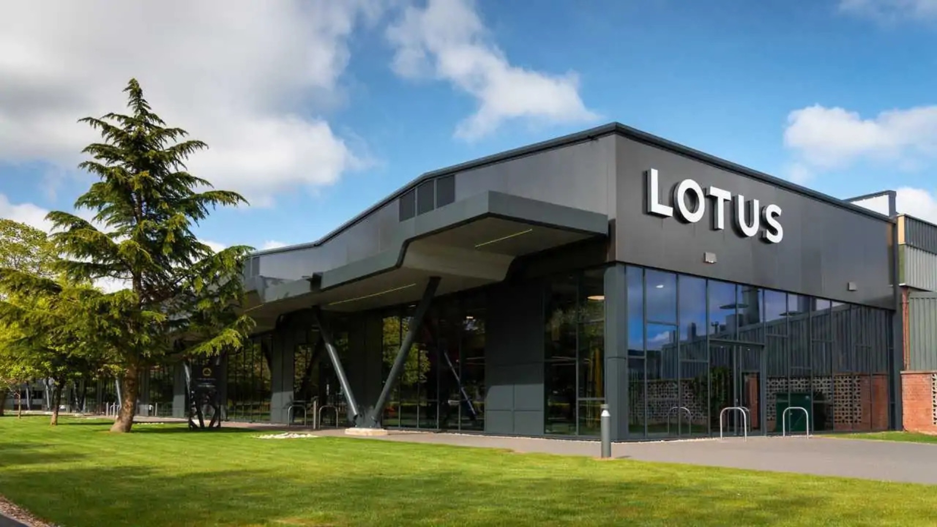 Lotus-Hethel-fabbrica-altre-3