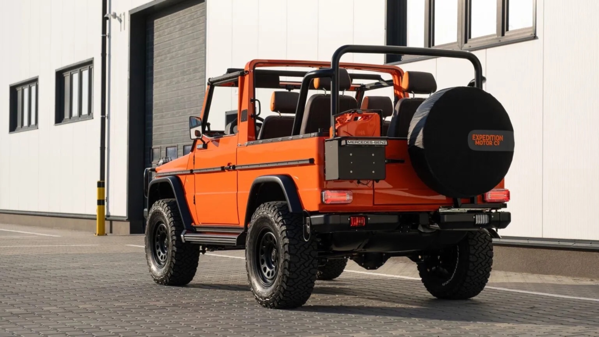 Mercedes-G-Wagen-Magma-Orange-05-1536x1024 Mercedes-G-Wagen-Magma-Orange-05-1536x1024