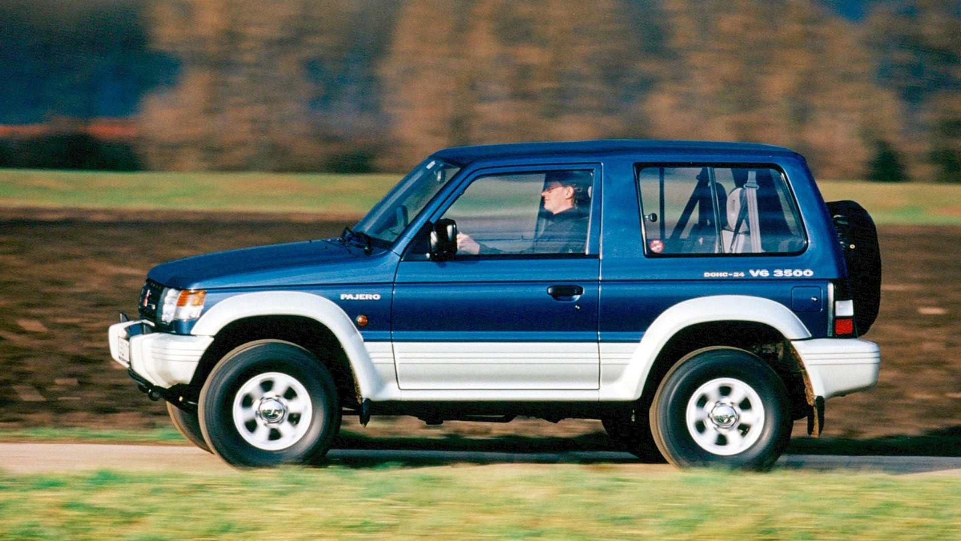 Mitsubishi-Pajero-11