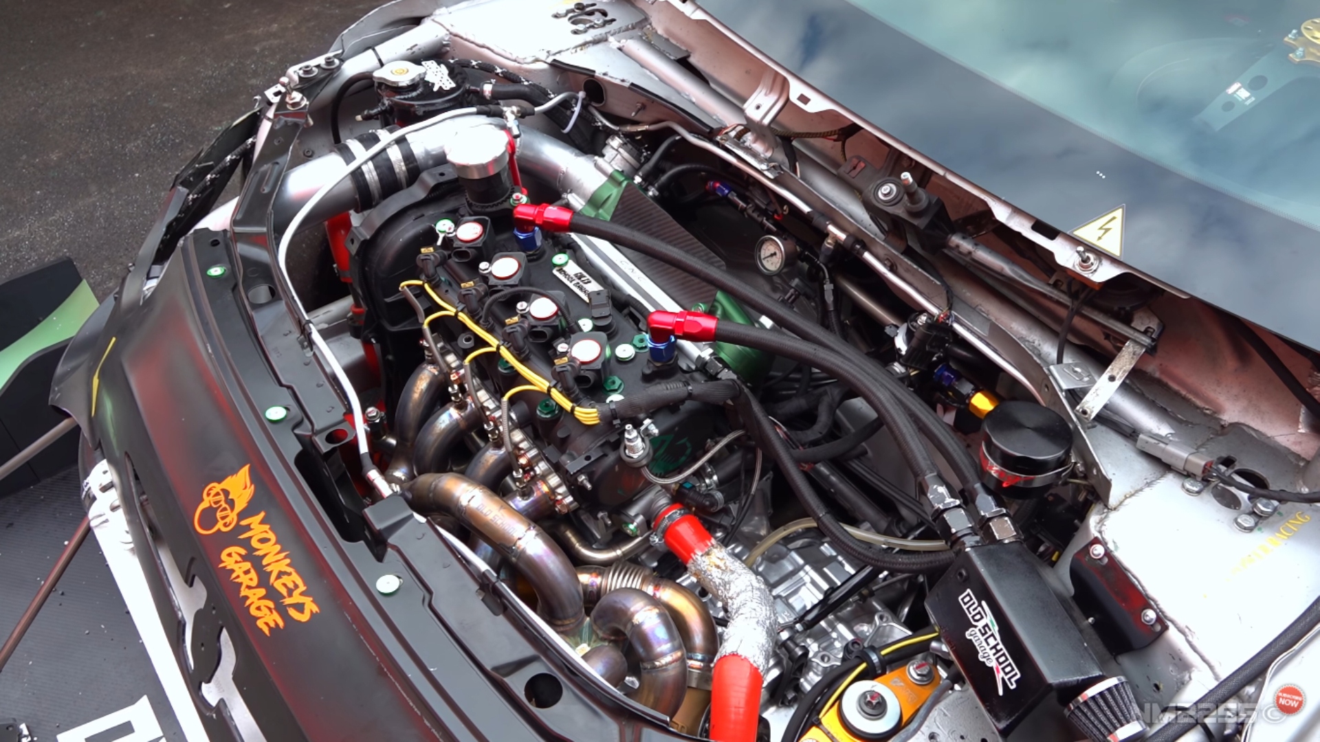 Old-School-Garage-Abarth-695-Biposto-9 Old-School-Garage-Abarth-695-Biposto-9