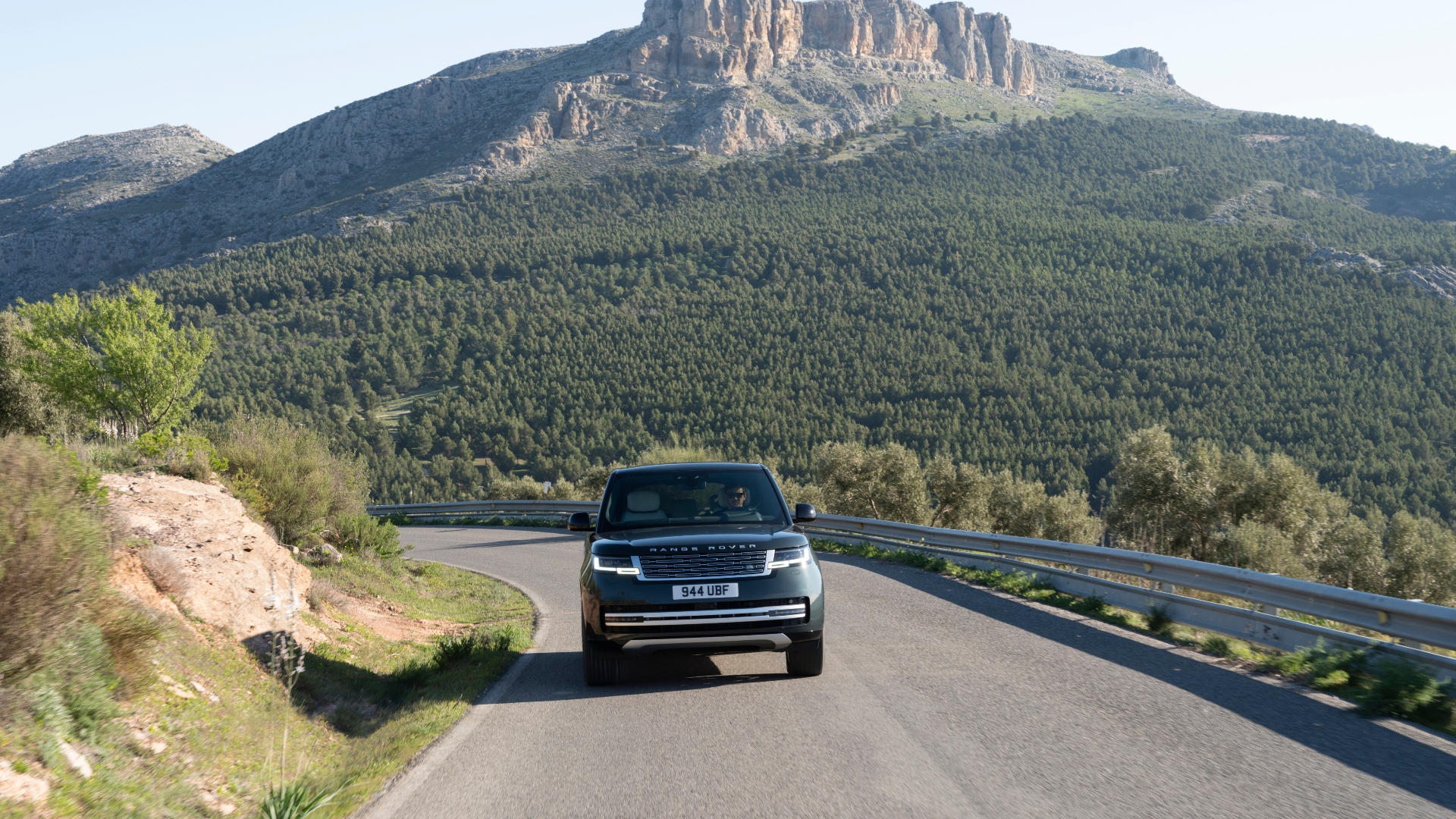 Range-Rover-electric-elettrica-2026-2