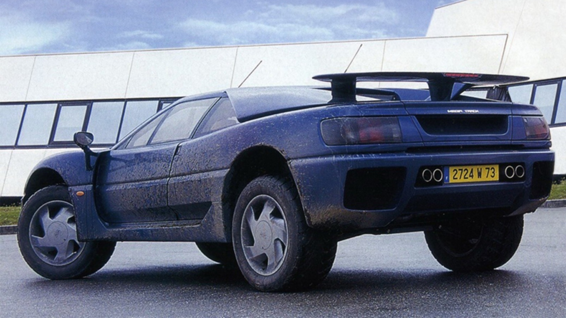 aixam-mega-track-v12-storia-5 aixam-mega-track-v12-storia-5