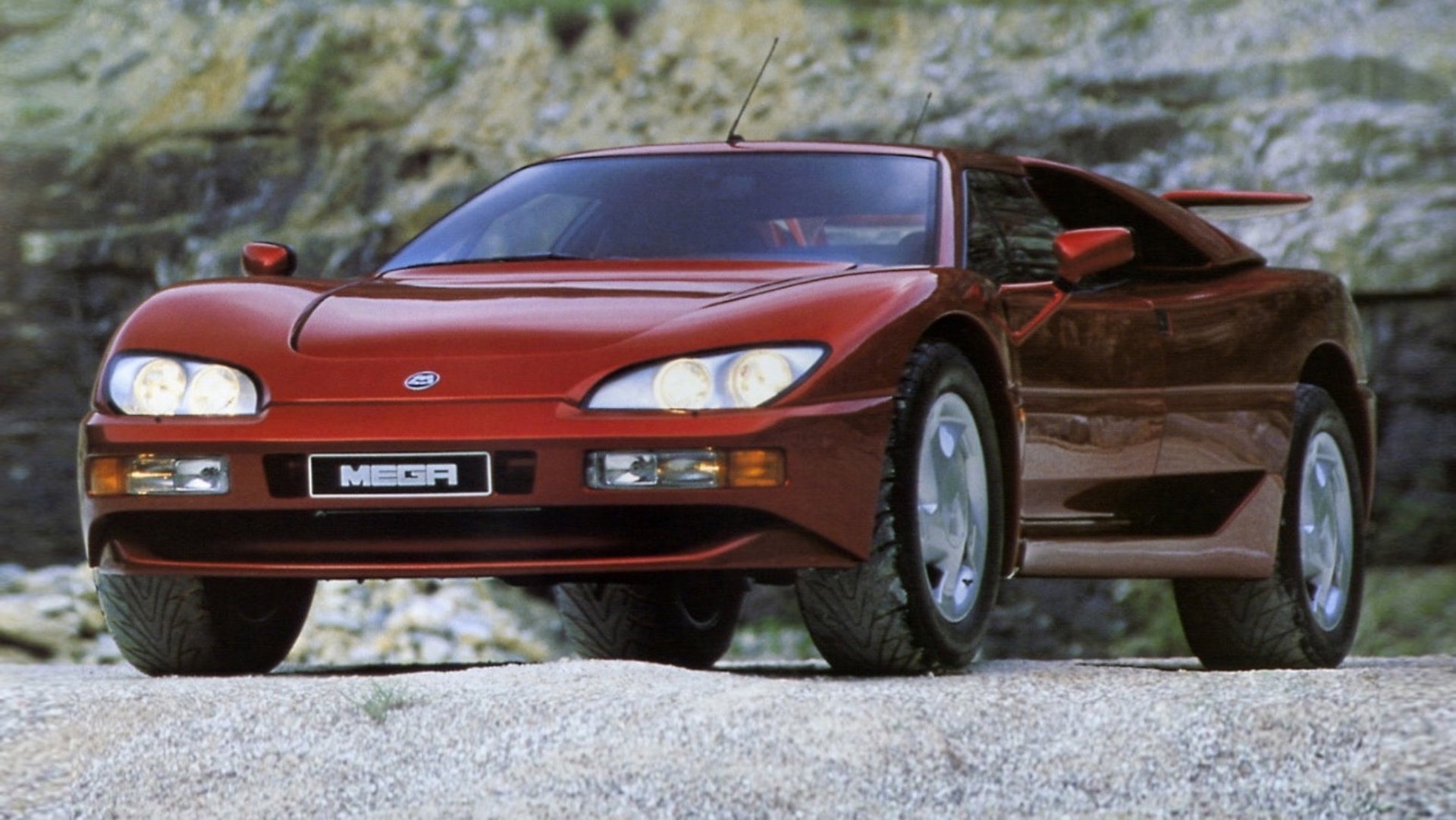 aixam-mega-track-v12-storia-8 aixam-mega-track-v12-storia-8