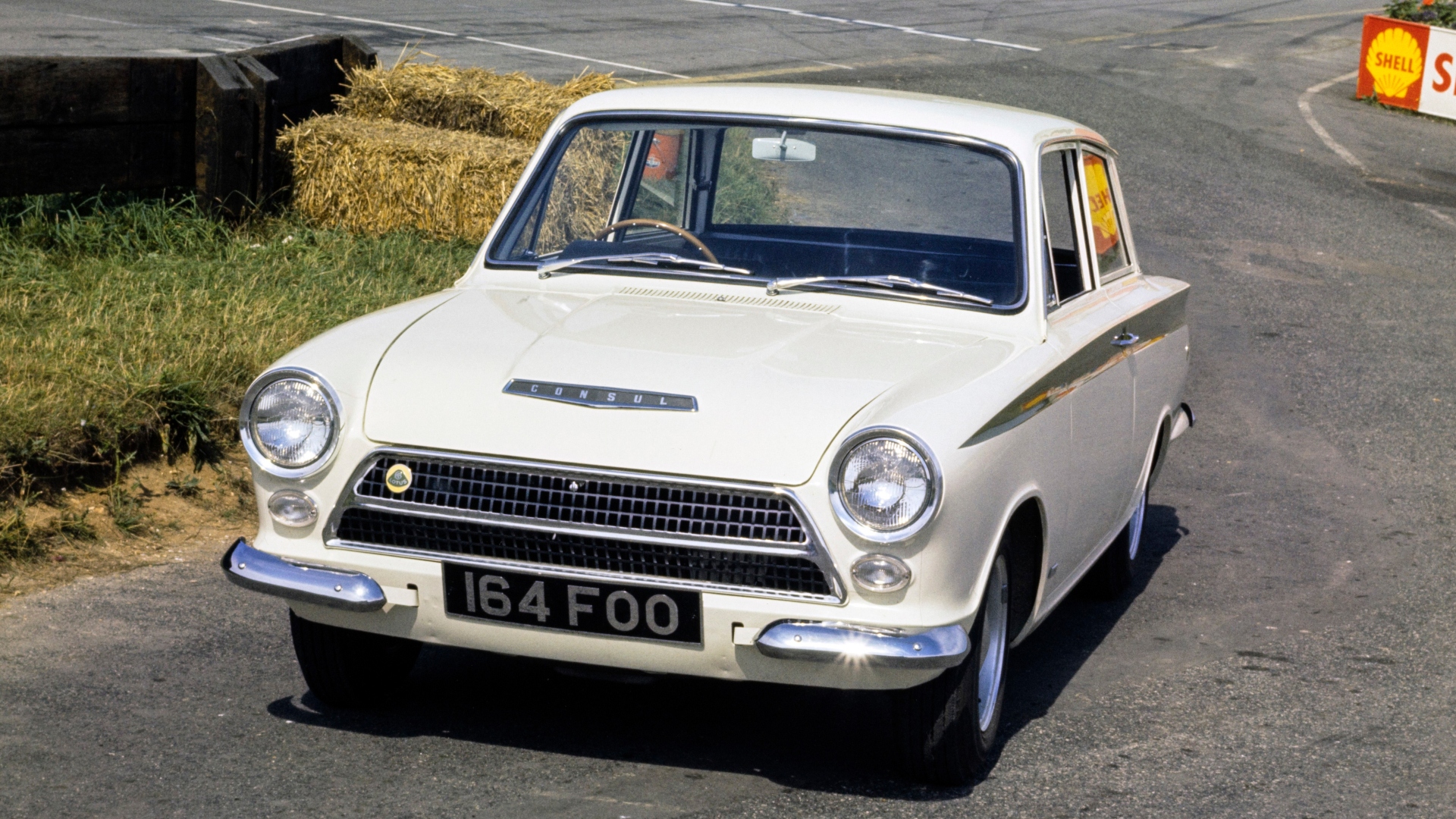 Ford-Cortina-Lotus-Alfa-Romeo-Giulia-TI-Super-confronto-7 Ford-Cortina-Lotus-Alfa-Romeo-Giulia-TI-Super-confronto-7