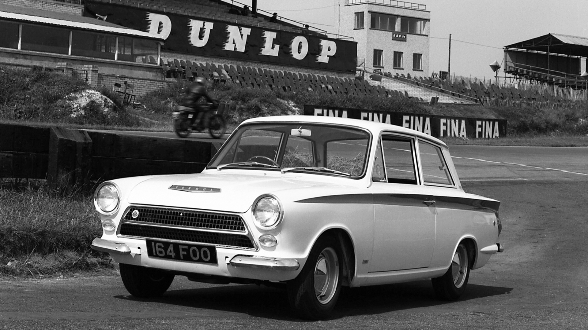 Ford-Cortina-Lotus-Alfa-Romeo-Giulia-TI-Super-confronto-8 Ford-Cortina-Lotus-Alfa-Romeo-Giulia-TI-Super-confronto-8