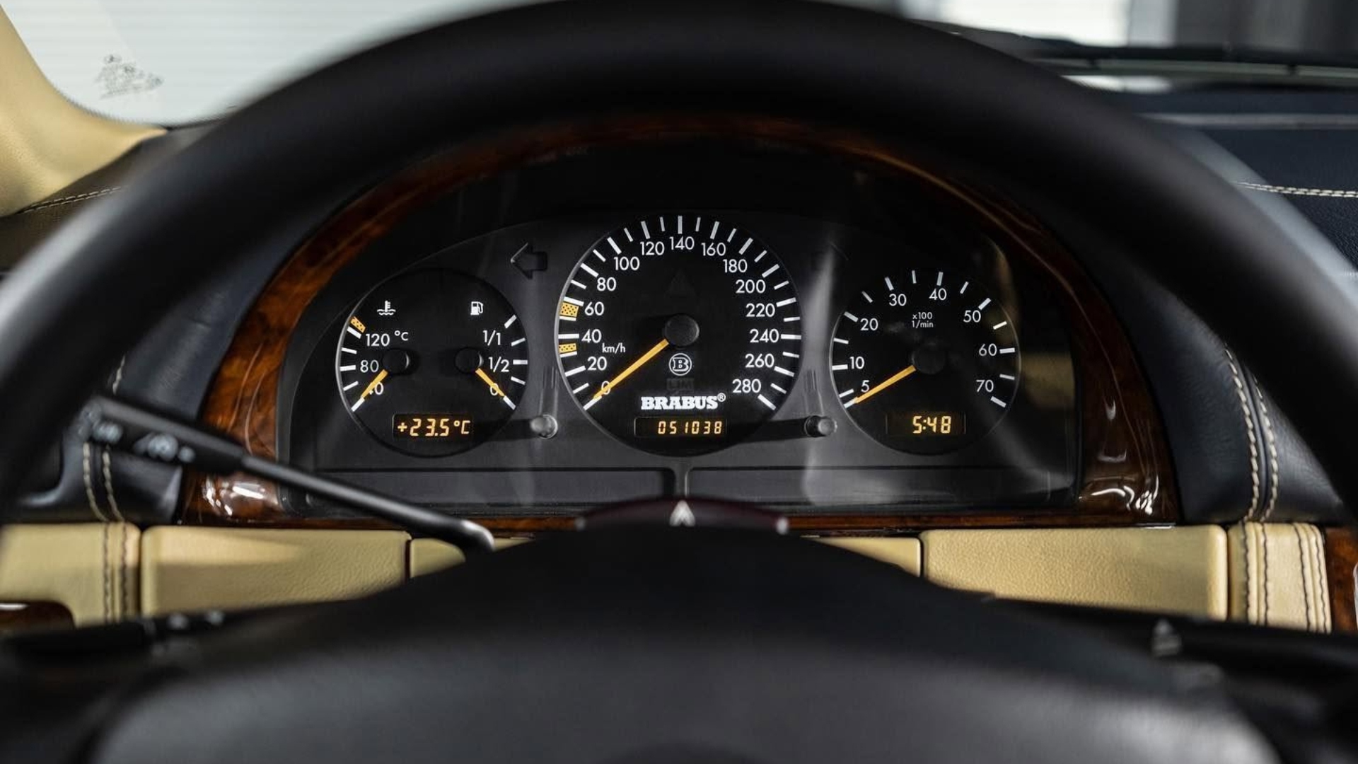 Mercedes-Brabus-M-V12-17 Mercedes-Brabus-M-V12-17