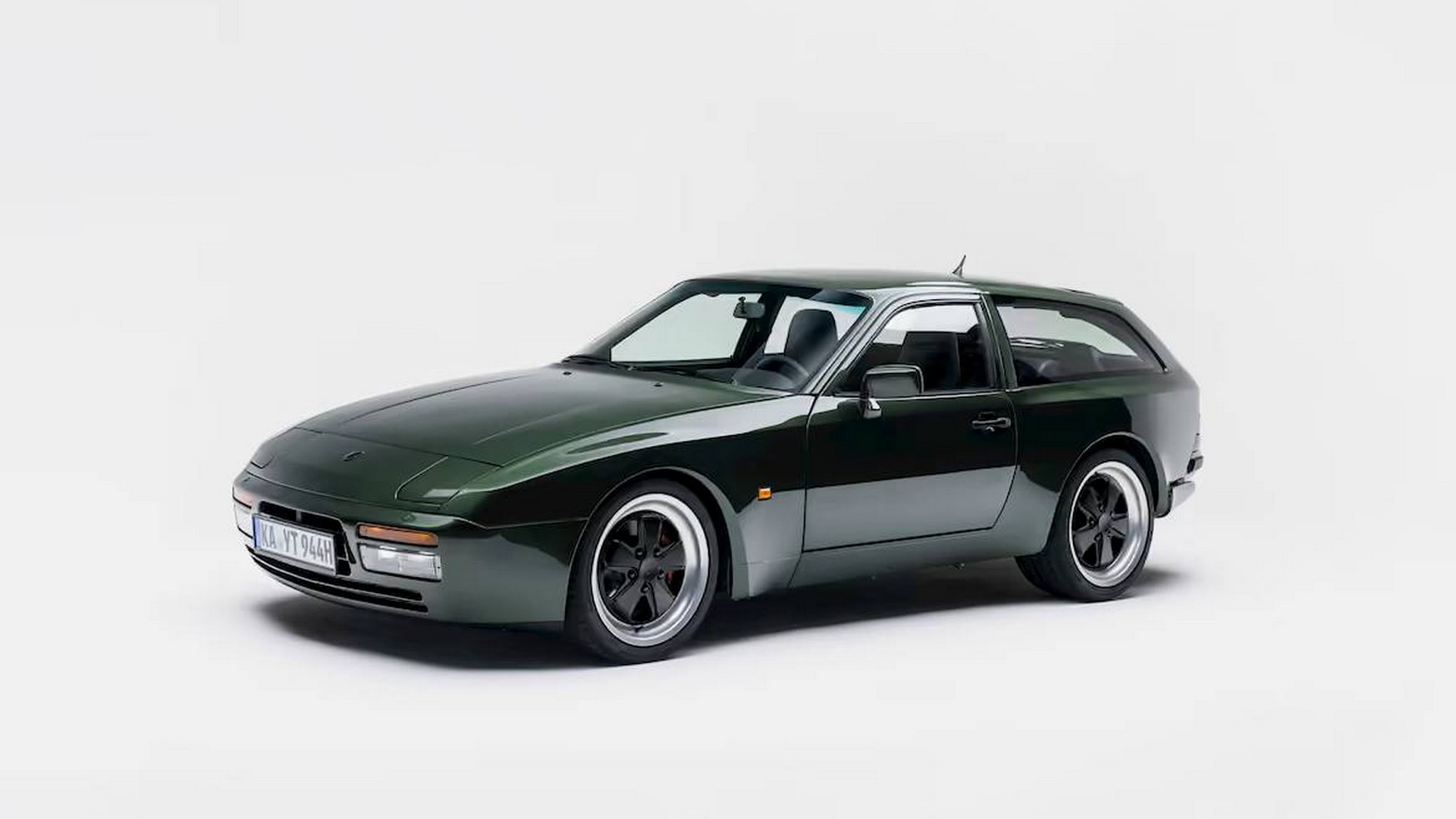 Porsche 944 Shooting Brake 08 Porsche 944 Shooting Brake 08
