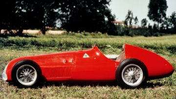 La monoposto Alfa Romeo GP Tipo 159 “Alfetta” con cui nel 1951 la casa milanese vinse il suo secondo Mondiale di Formula 1 La monoposto Alfa Romeo GP Tipo 159 “Alfetta” con cui nel 1951 la casa milanese vinse il suo secondo Mondiale di Formula 1