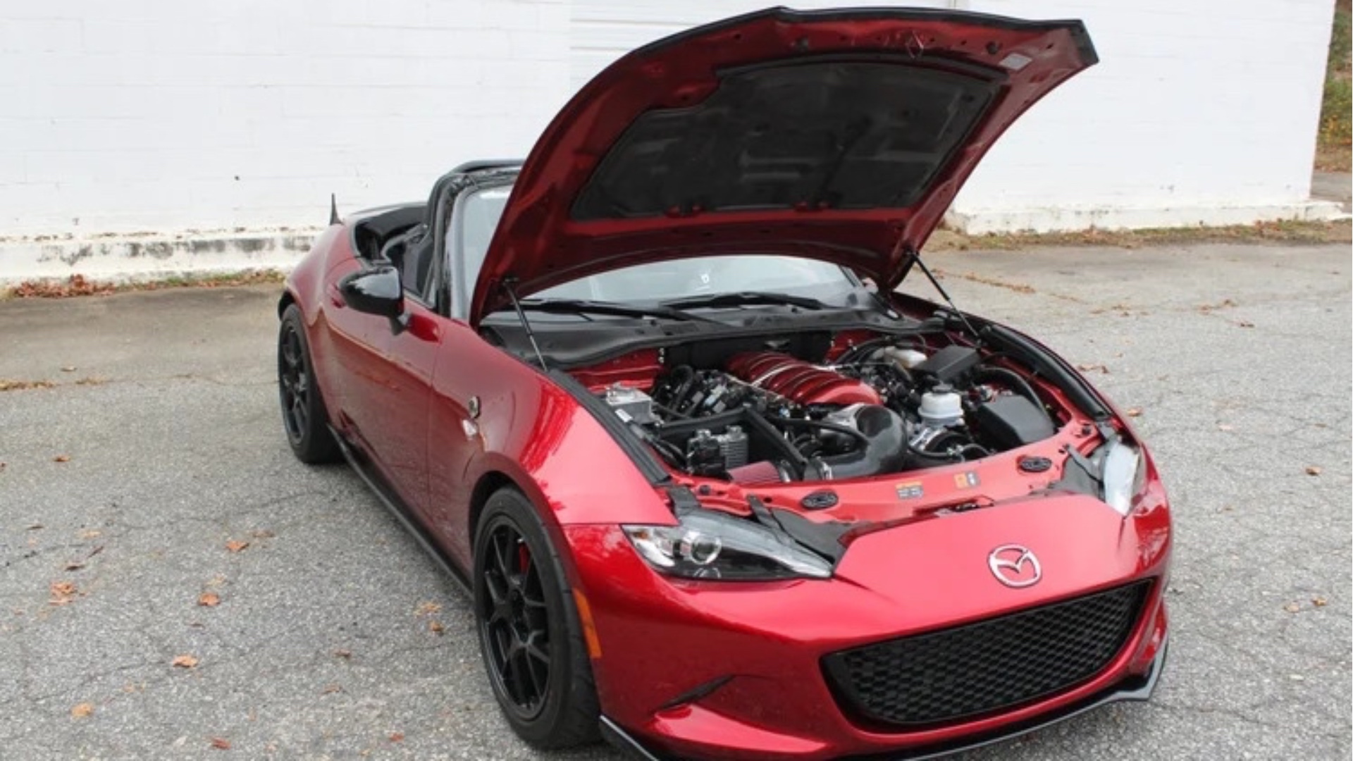 mazda-mx5-v8-9 mazda-mx5-v8-9