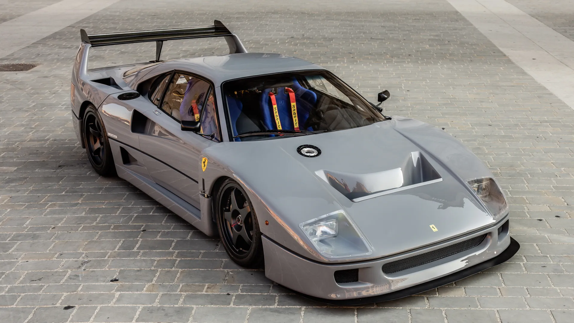 Ferrari F40: in vendita un esemplare speciale - Veloce